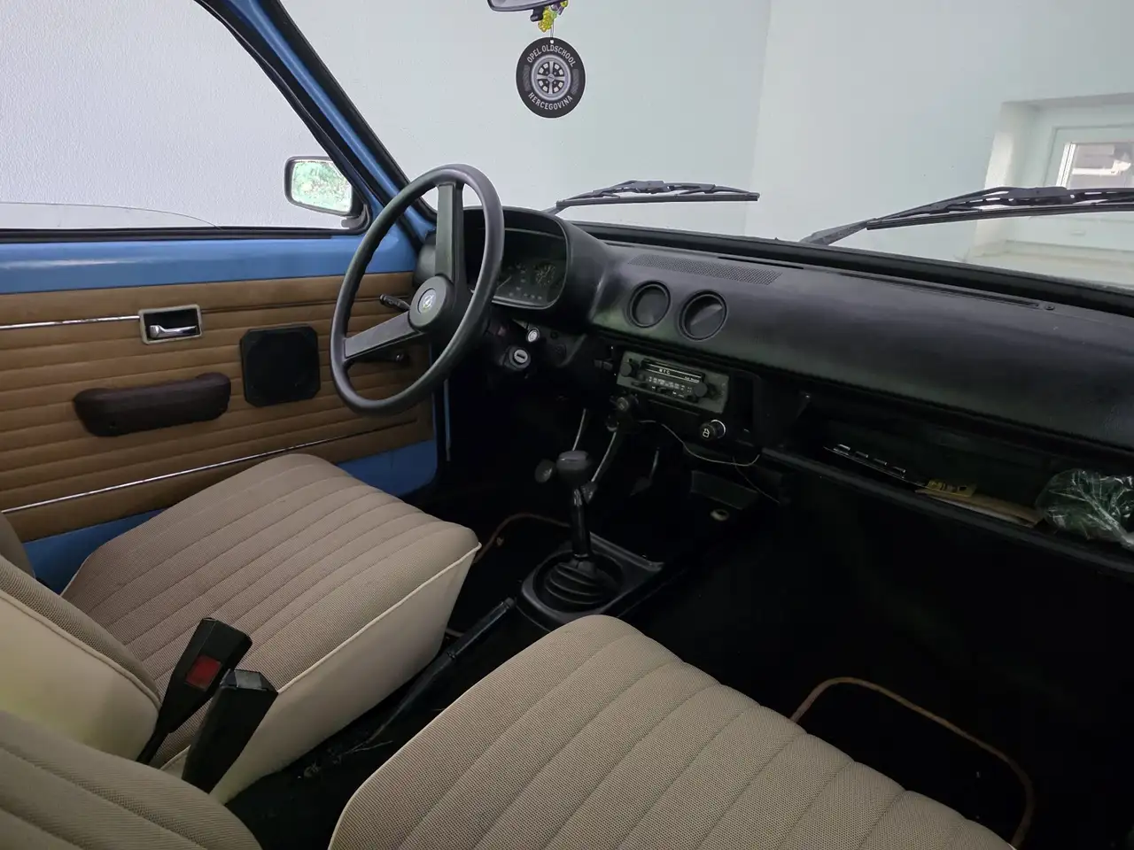 Opel Kadett C Coupé, foto 3