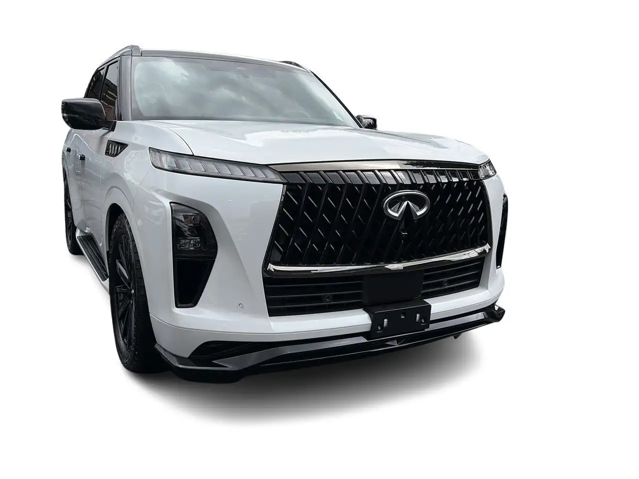 Infiniti QX80 снимка Infiniti QX80