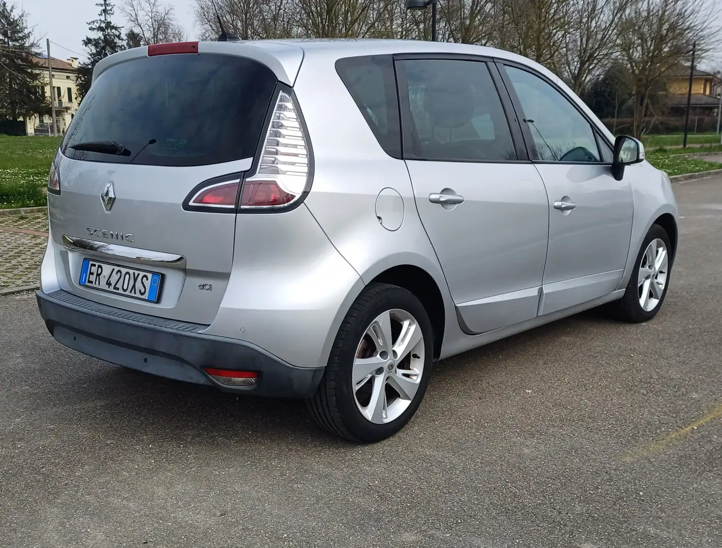 Renault Scenic Scenic 1.5 dci Wave 110cv Gris - 2