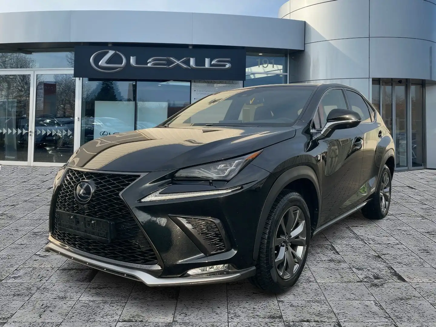 Lexus NX 300 h F Sport StandHeiz*HUD*Pano*4xSHZ*Navi Schwarz - 1