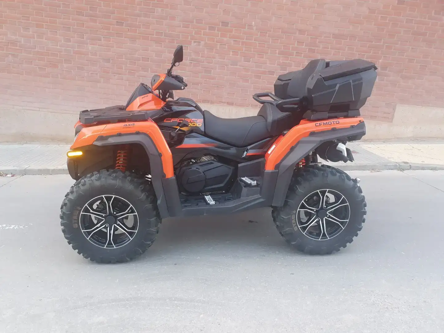 CFMOTO CForce 1000 - 2