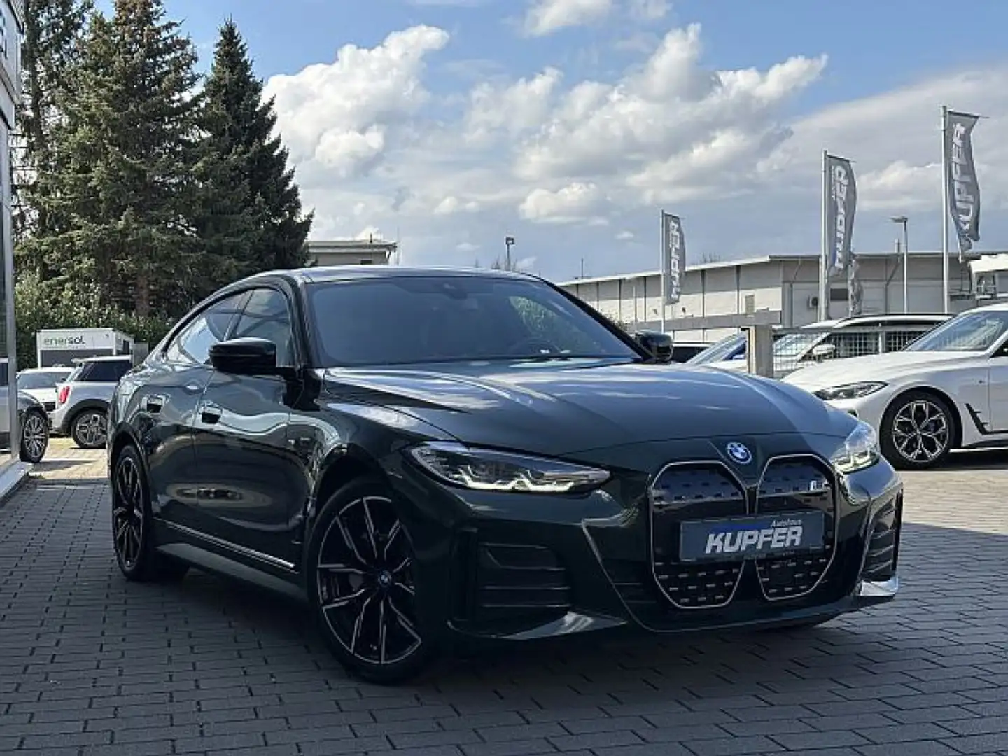 BMW i4 eDrive 40 Sportpaket ACC°AHK°el.Sitz+Mem°HIFI Groen - 2