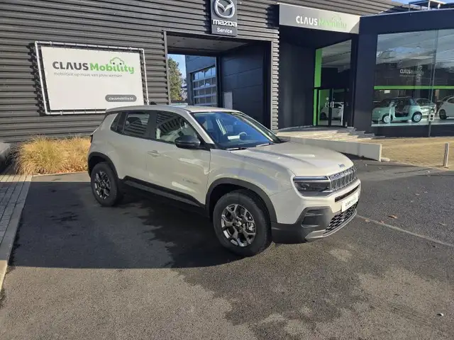 Jeep Avenger Longitude 1,2 MHev 110 Aut. + Winterpack - NIEUW