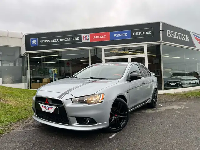 Mitsubishi Lancer 1.6i ClearTec *JANTES 18*CLIM*PDC*ECRAN*