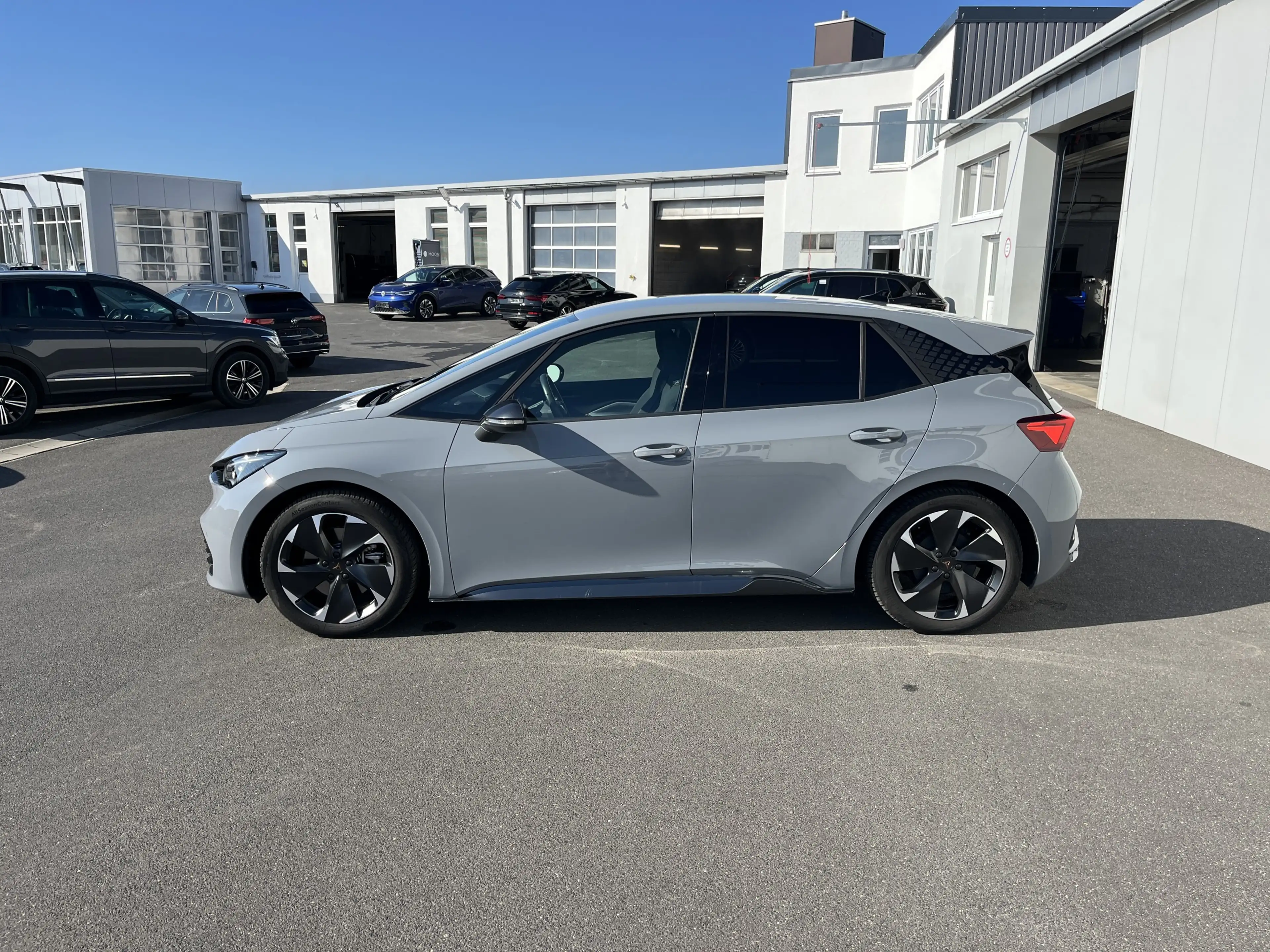 CUPRA Born 192€ m.20% Anz. 82kWh WäPu Navi ACC HeadUp LED — photo 3