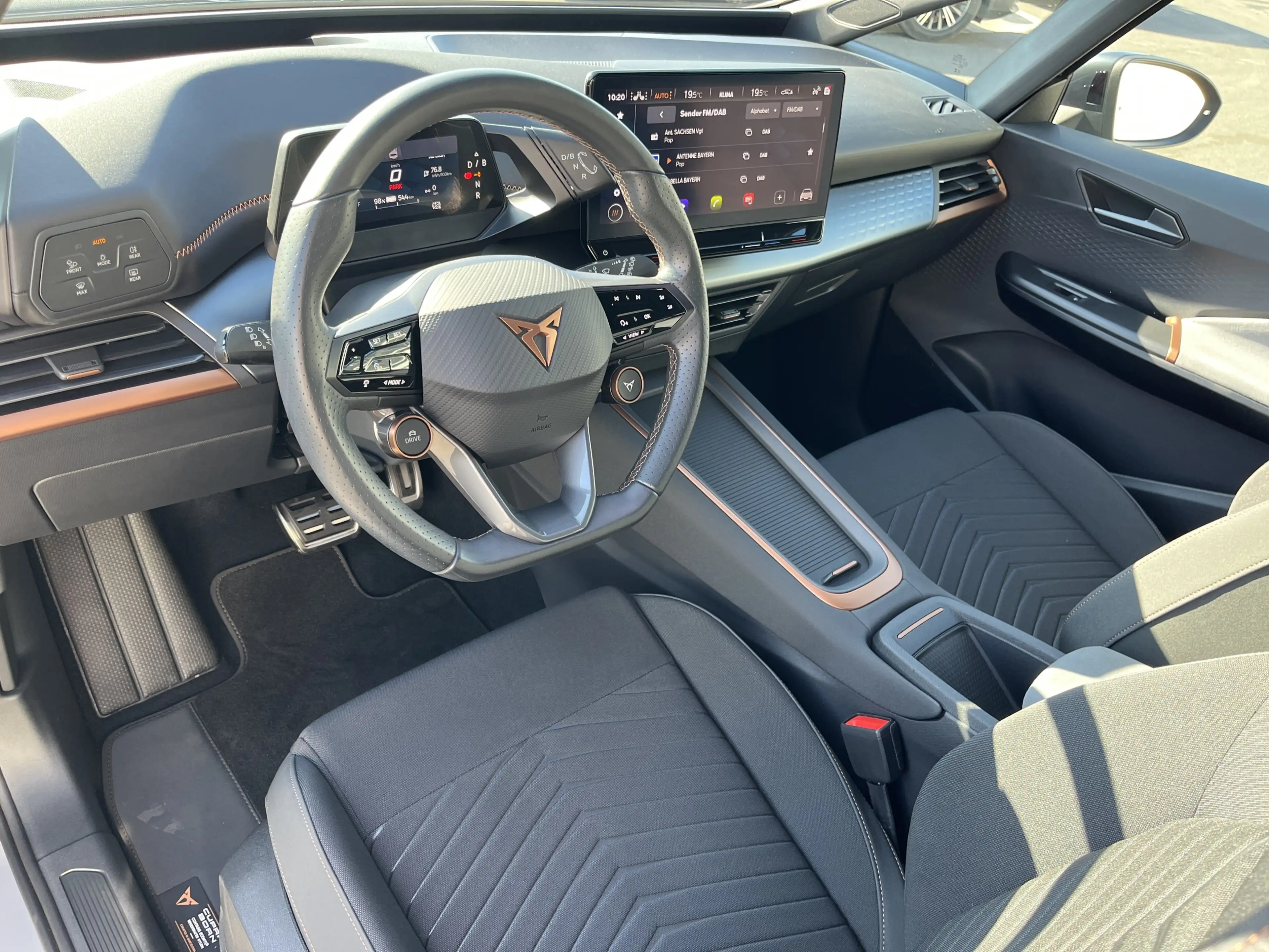CUPRA Born 192€ m.20% Anz. 82kWh WäPu Navi ACC HeadUp LED — photo 12
