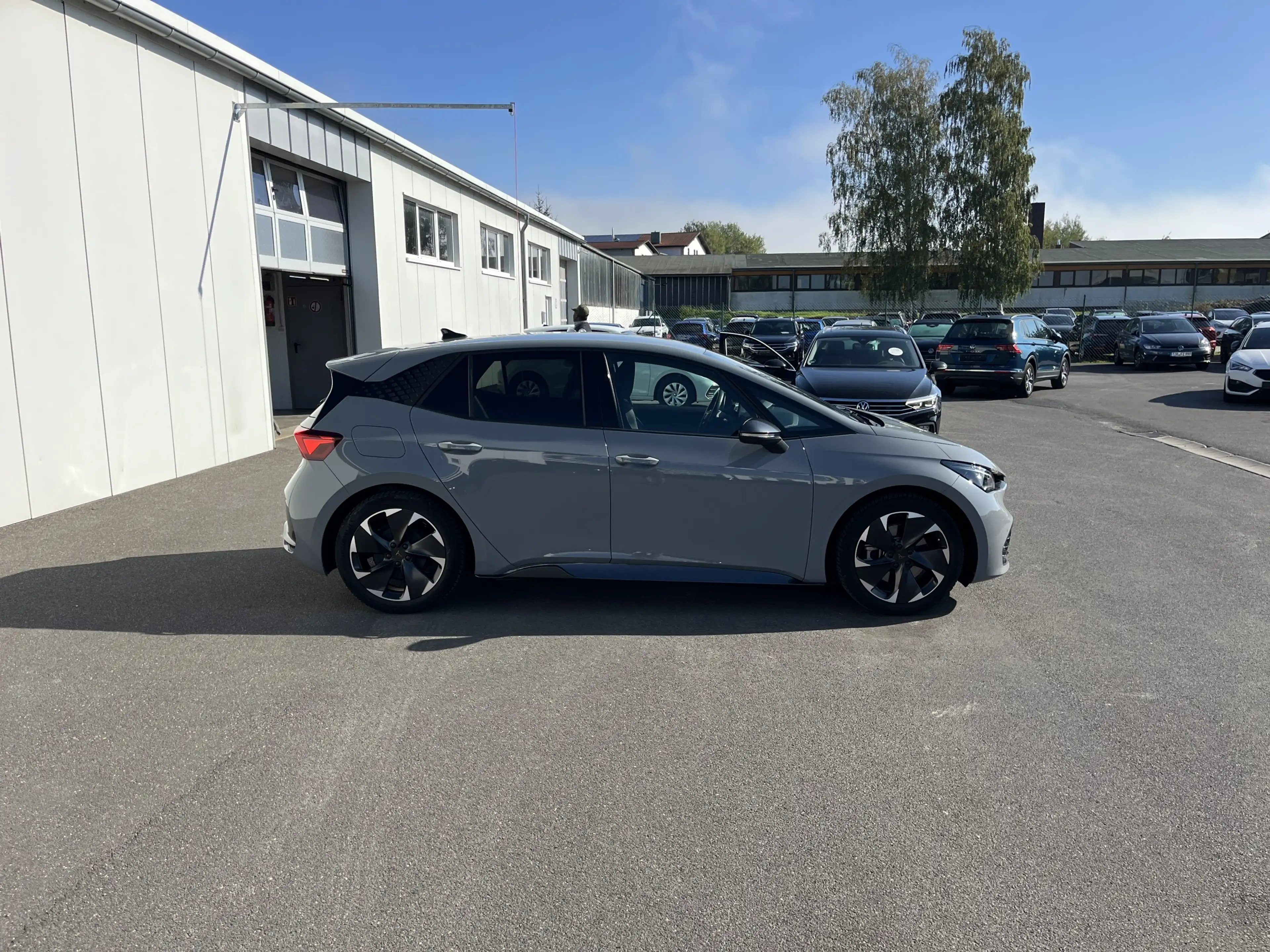 CUPRA Born 192€ m.20% Anz. 82kWh WäPu Navi ACC HeadUp LED — photo 6