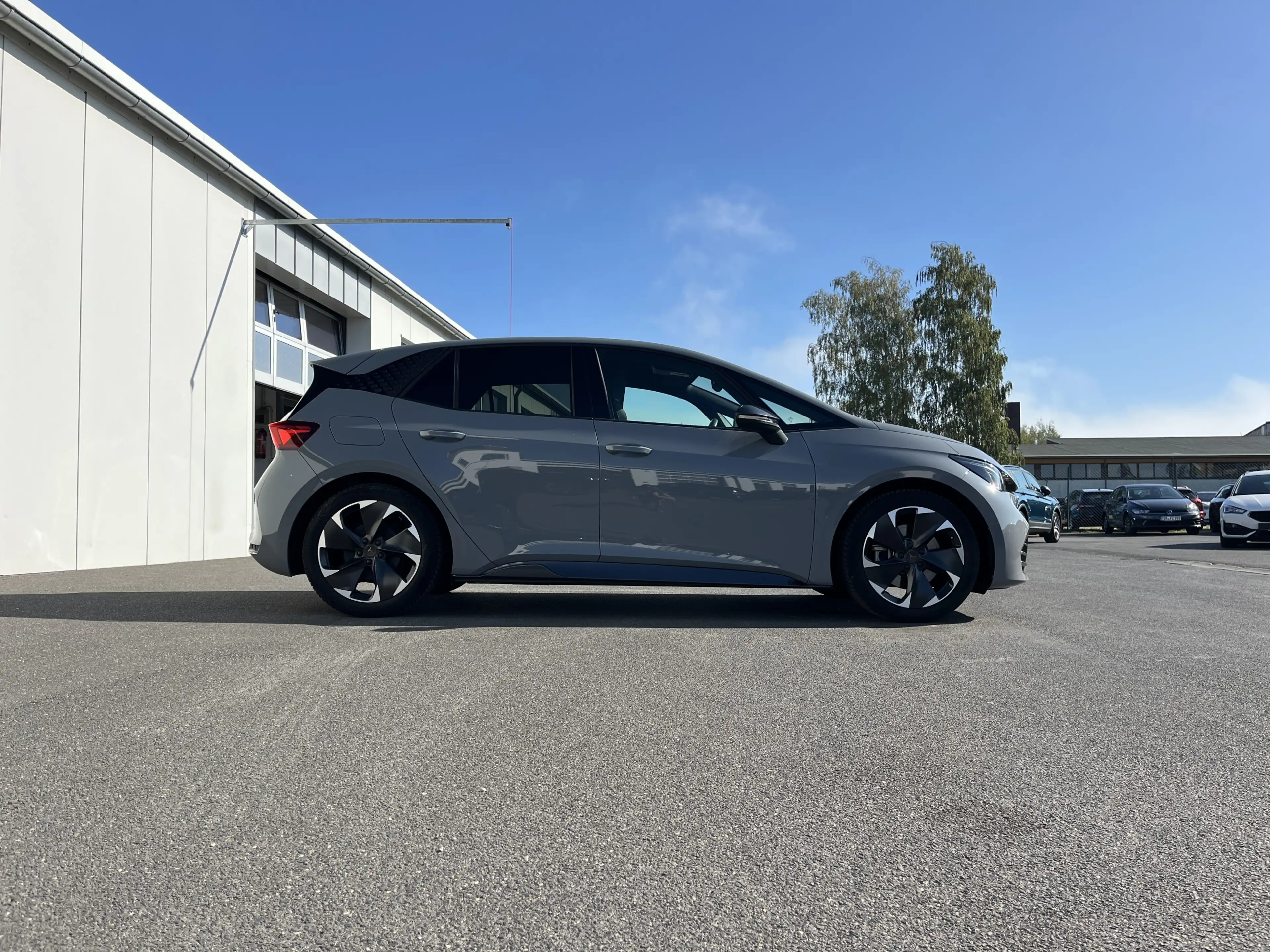CUPRA Born 192€ m.20% Anz. 82kWh WäPu Navi ACC HeadUp LED — photo 5