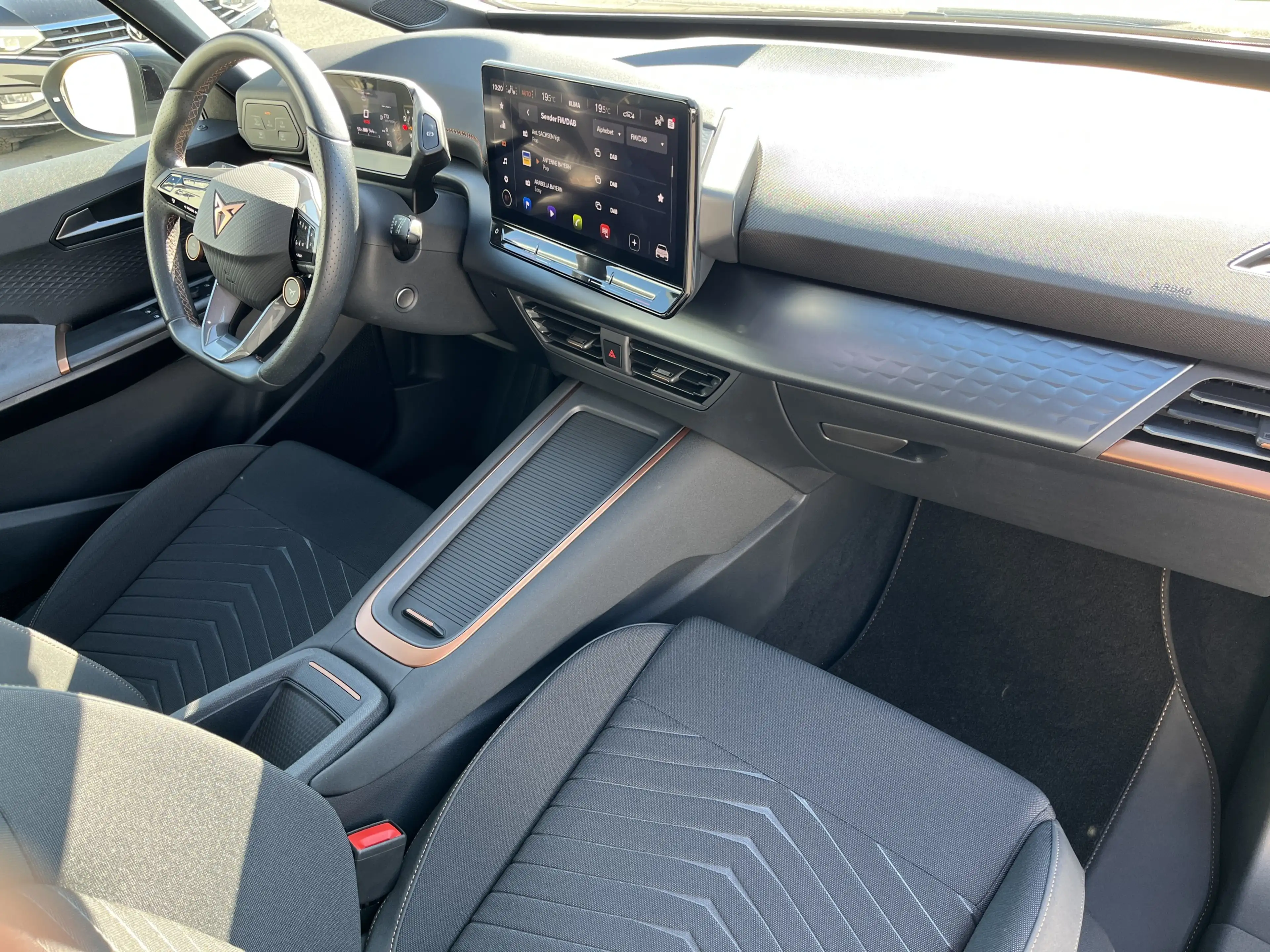 CUPRA Born 192€ m.20% Anz. 82kWh WäPu Navi ACC HeadUp LED — photo 14