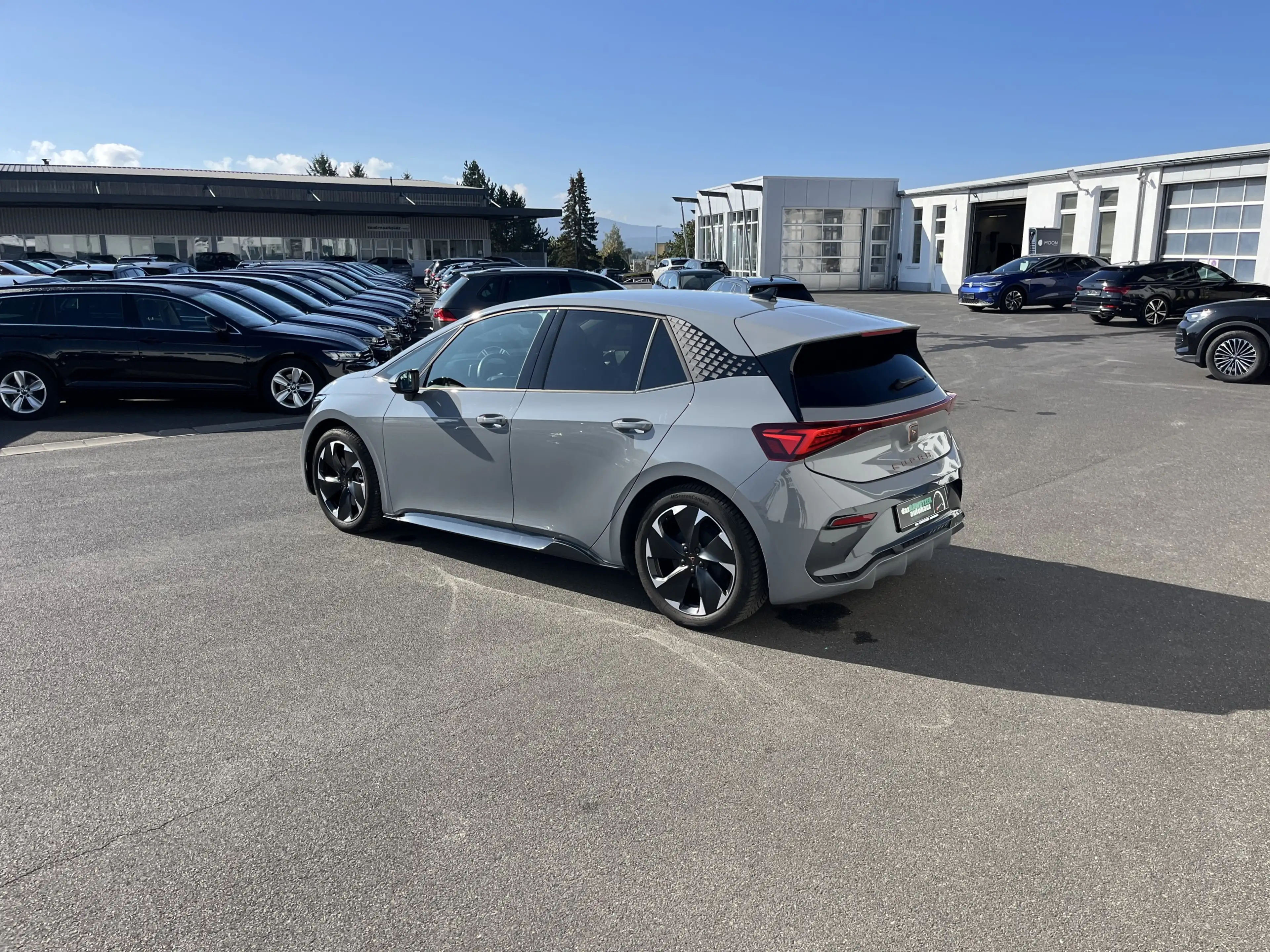 CUPRA Born 192€ m.20% Anz. 82kWh WäPu Navi ACC HeadUp LED — photo 11