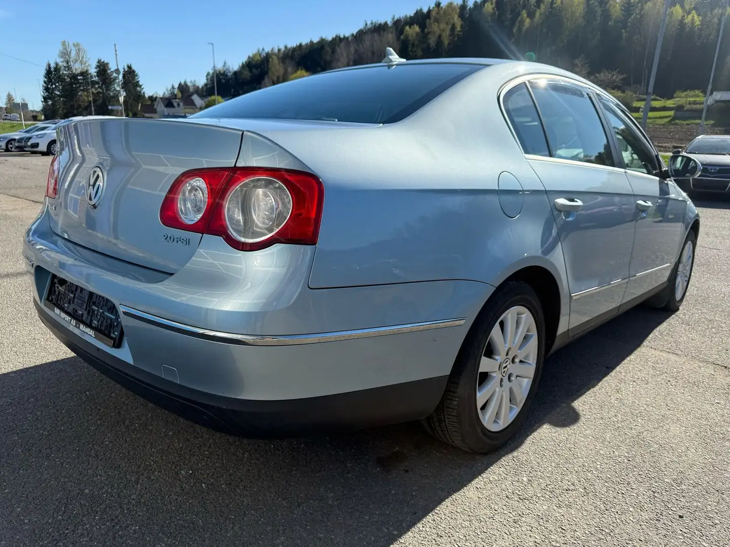 Volkswagen Passat Passat 2.0i FSI Comfortline Tiptronic Argent - 1