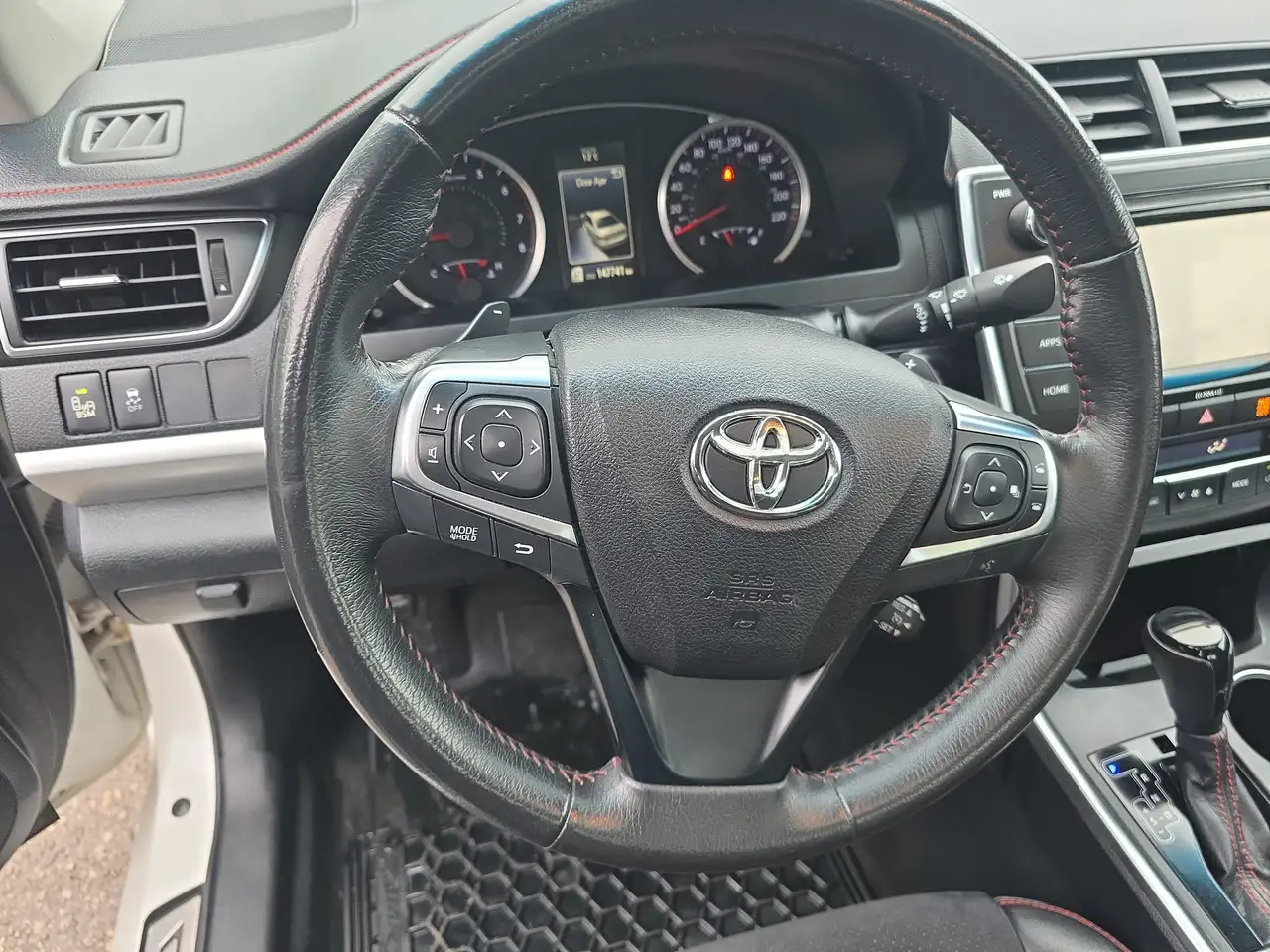 Toyota Camry снимка Toyota Camry