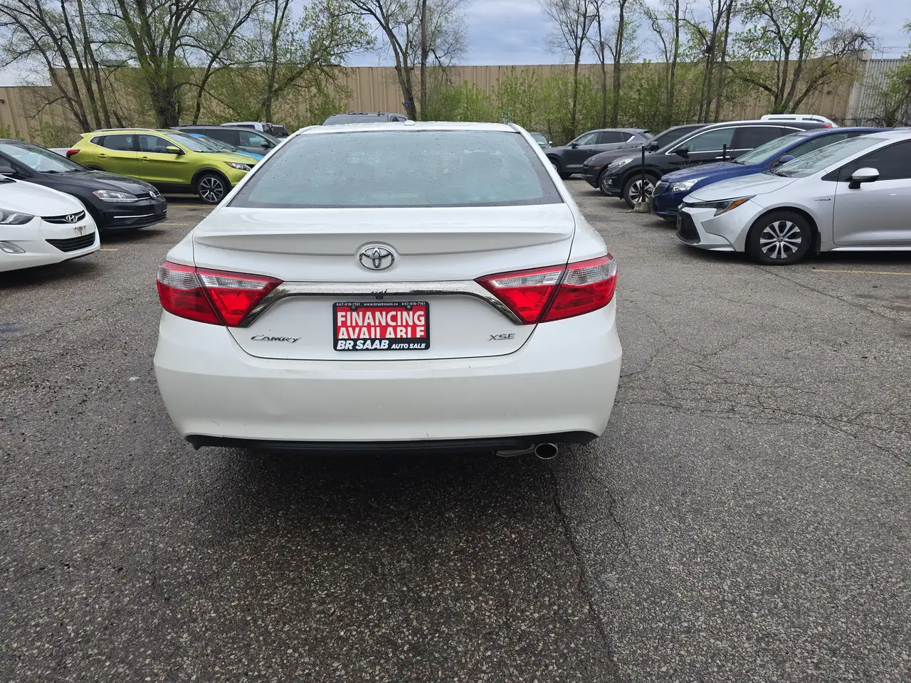 Toyota Camry снимка Toyota Camry