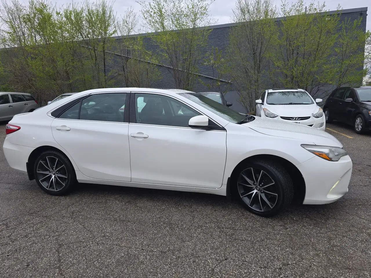 Toyota Camry снимка Toyota Camry