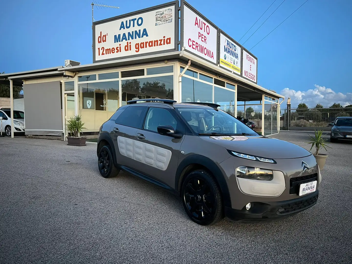 Citroen C4 C4 Cactus 2014 Cactus 1.6 bluehdi Shine s - 2