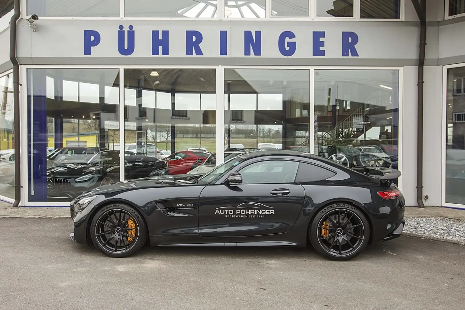 Mercedes-Benz AMG GT R *AMG Track Package*AMG Performance*Keramik* Schwarz - 1
