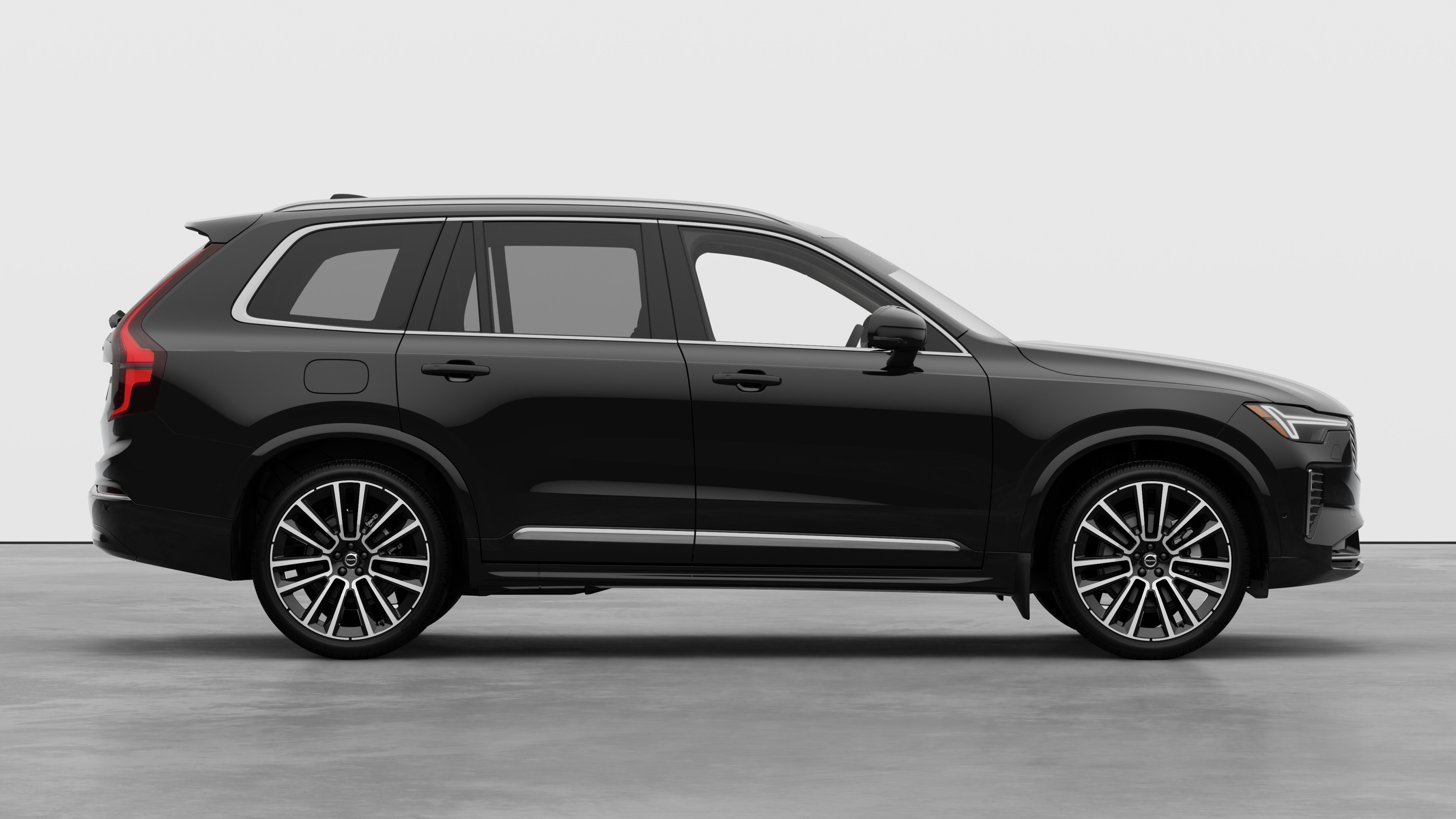 2026 Volvo XC90 B6 Plus Bright Theme alt 5