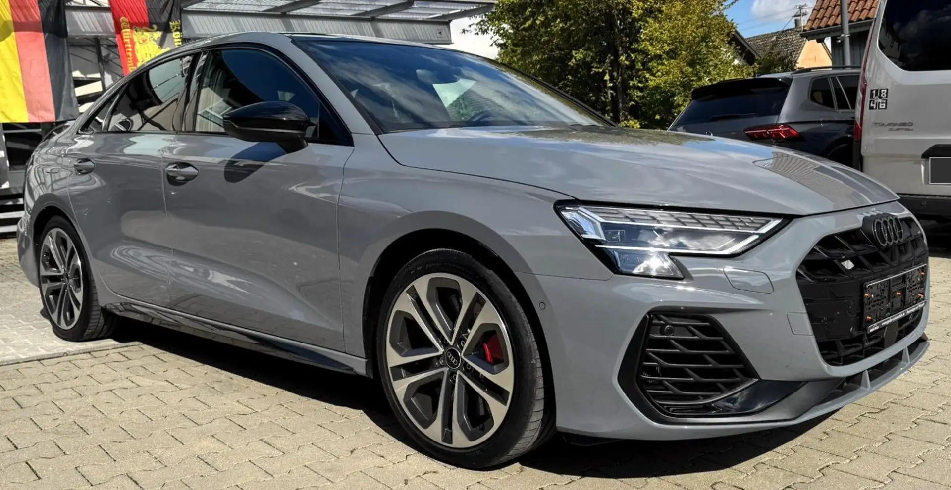 Audi S3 Limousine quattro, Porsche arktikgrau Grau - 1