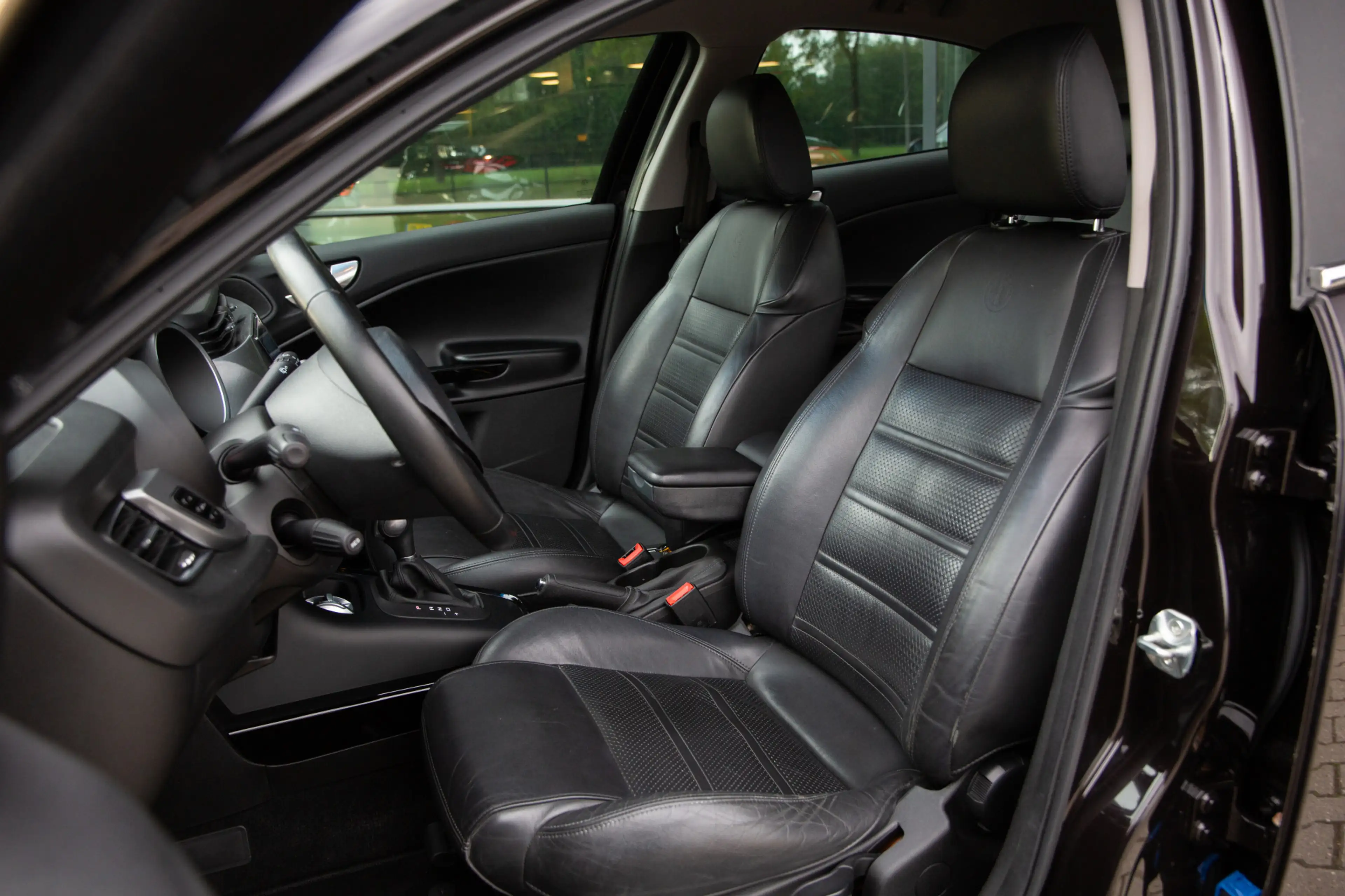 Alfa Romeo Giulietta 1.4 T Distinctive , Cruise control, Stoelverwarmin — photo 3