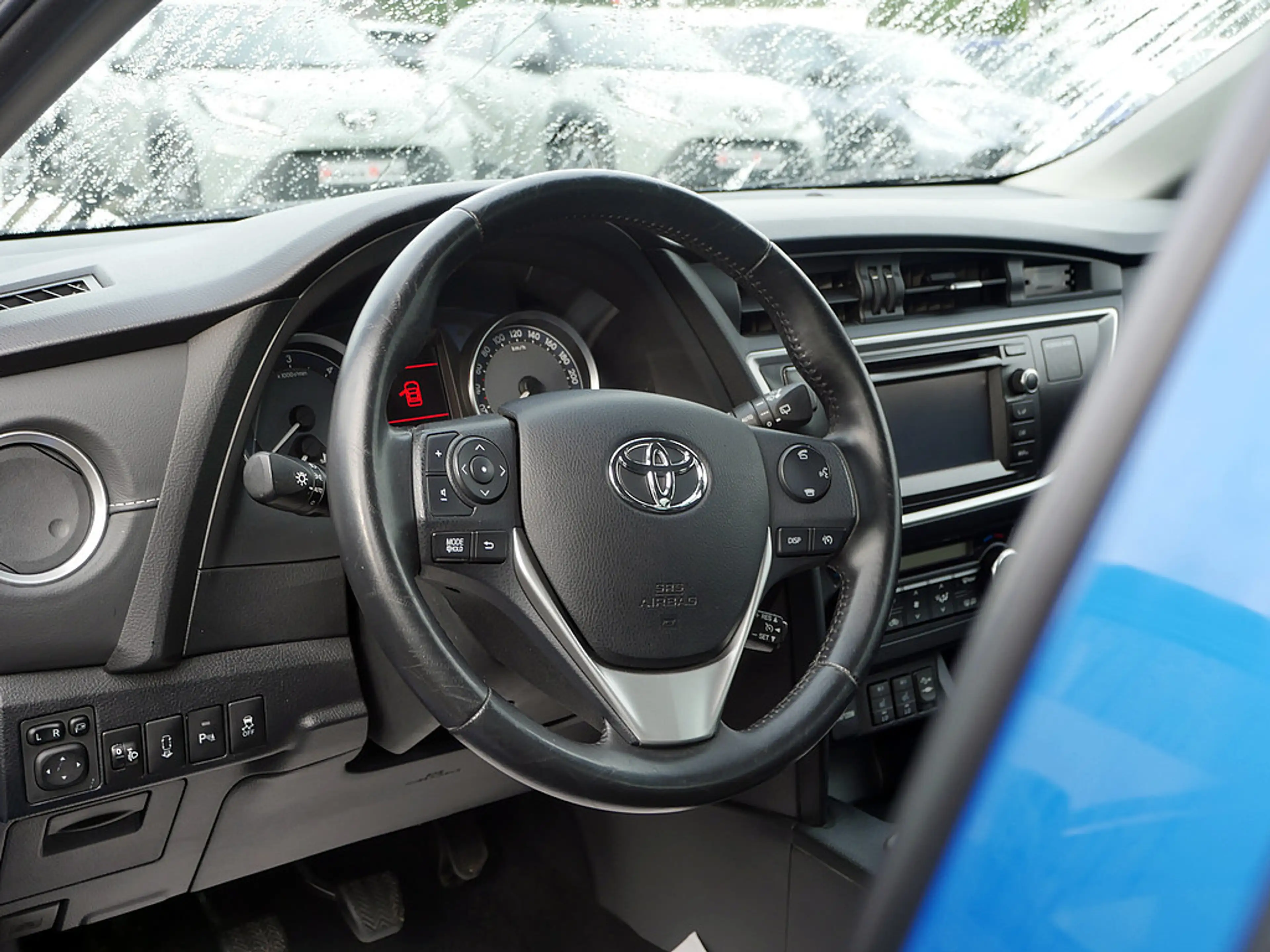 Toyota Auris Touring Sports 2.0 D-4D Executive NAVI — photo 15