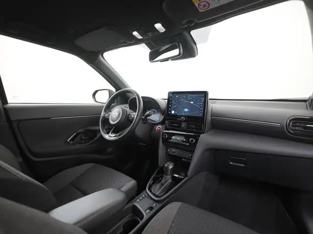 Toyota Yaris Cross view 2