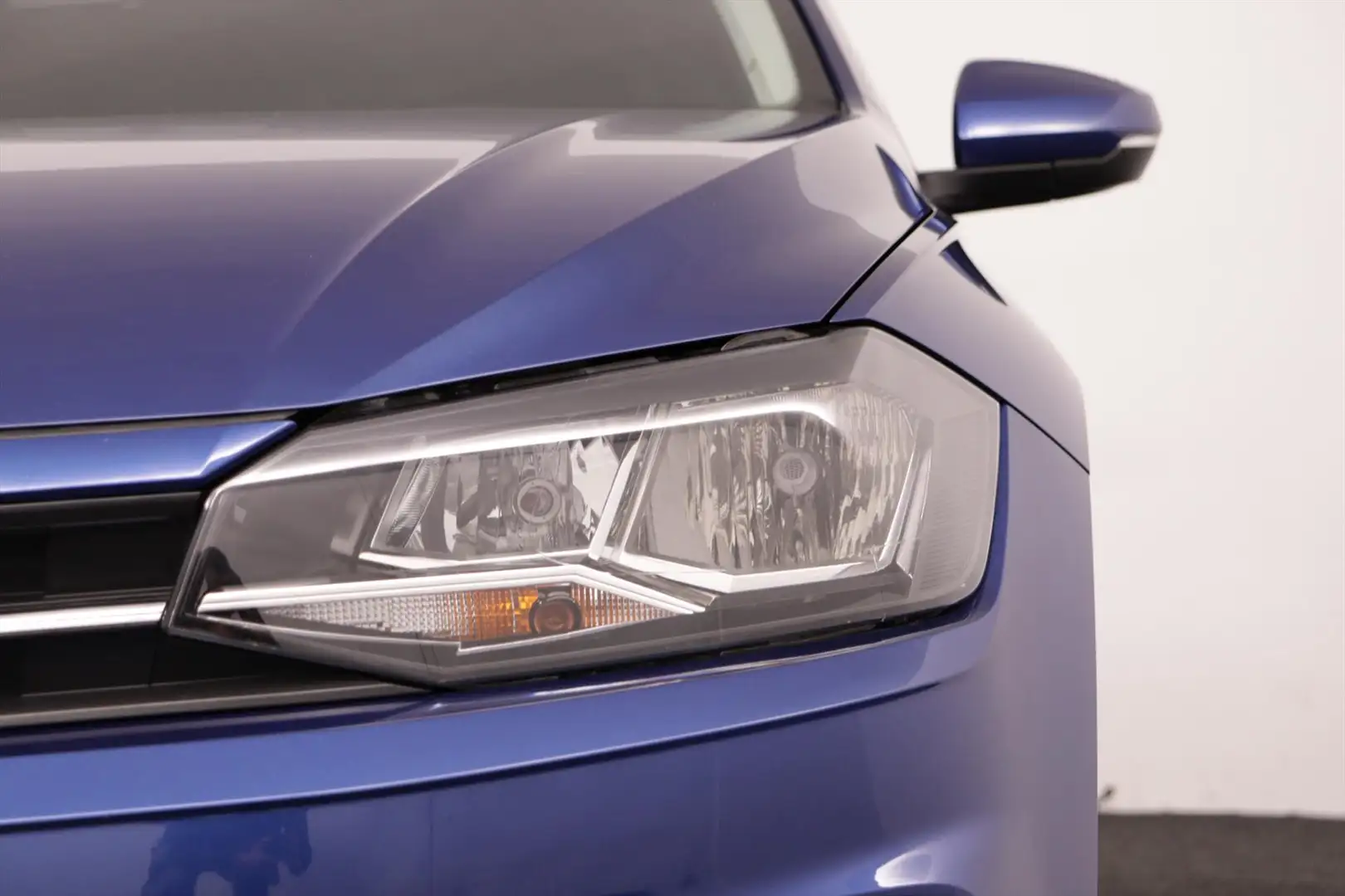 Volkswagen Polo 1.0 TSI COMFORTLINE 5DRS AC/ADAPTIVE.CRUISE/NAV/LI Blau - 2