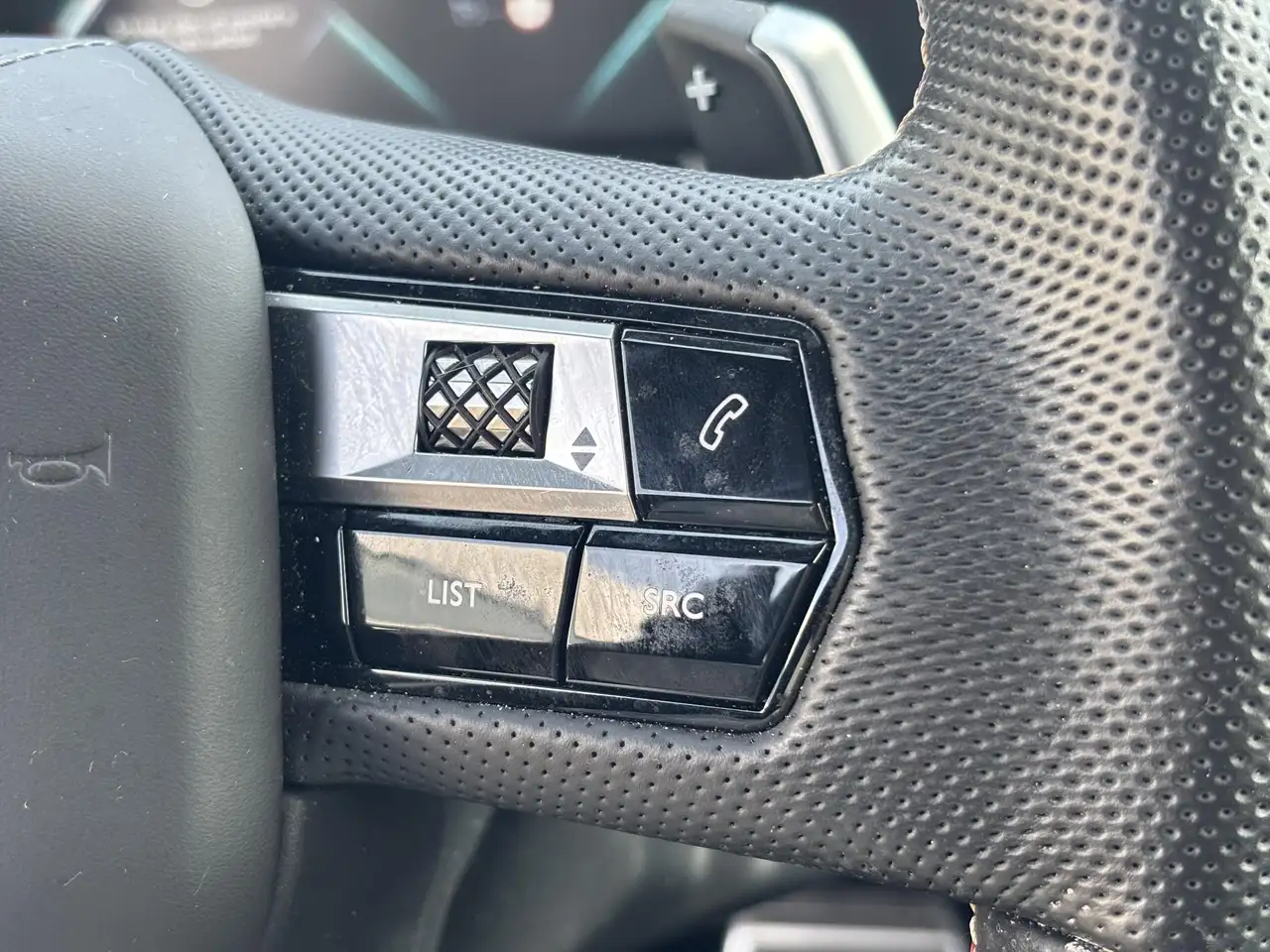 DS Automobiles DS 9 2023 — фото 15