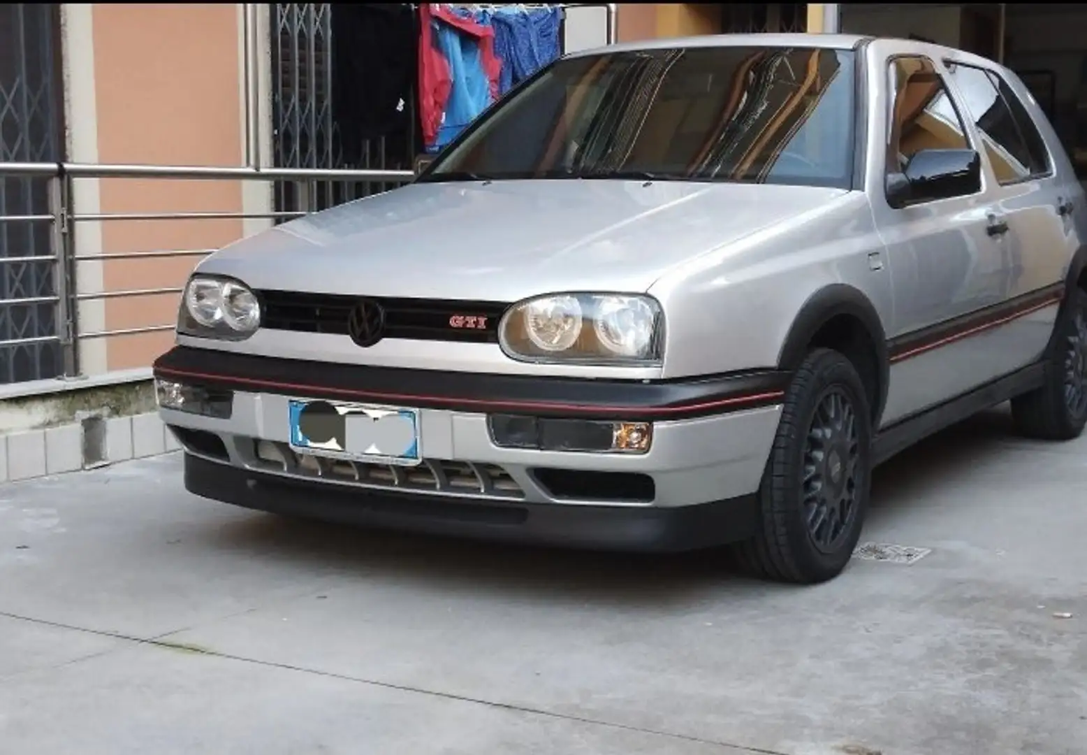Volkswagen Golf 5p 1.8 GL 90cv cat. Grigio - 1