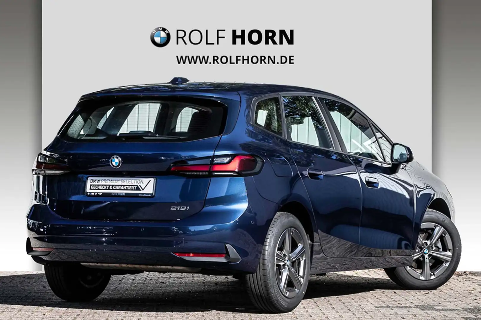 BMW 218 i Active Tourer Sitzhzg. Navi LED RfKam Klima Blau - 2