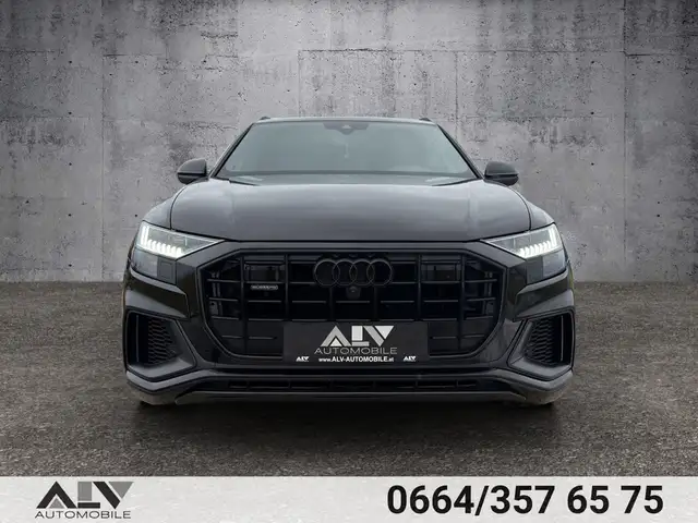 Audi Q8 50 TDI quattro 3xS-Line All Black Ansicht 5