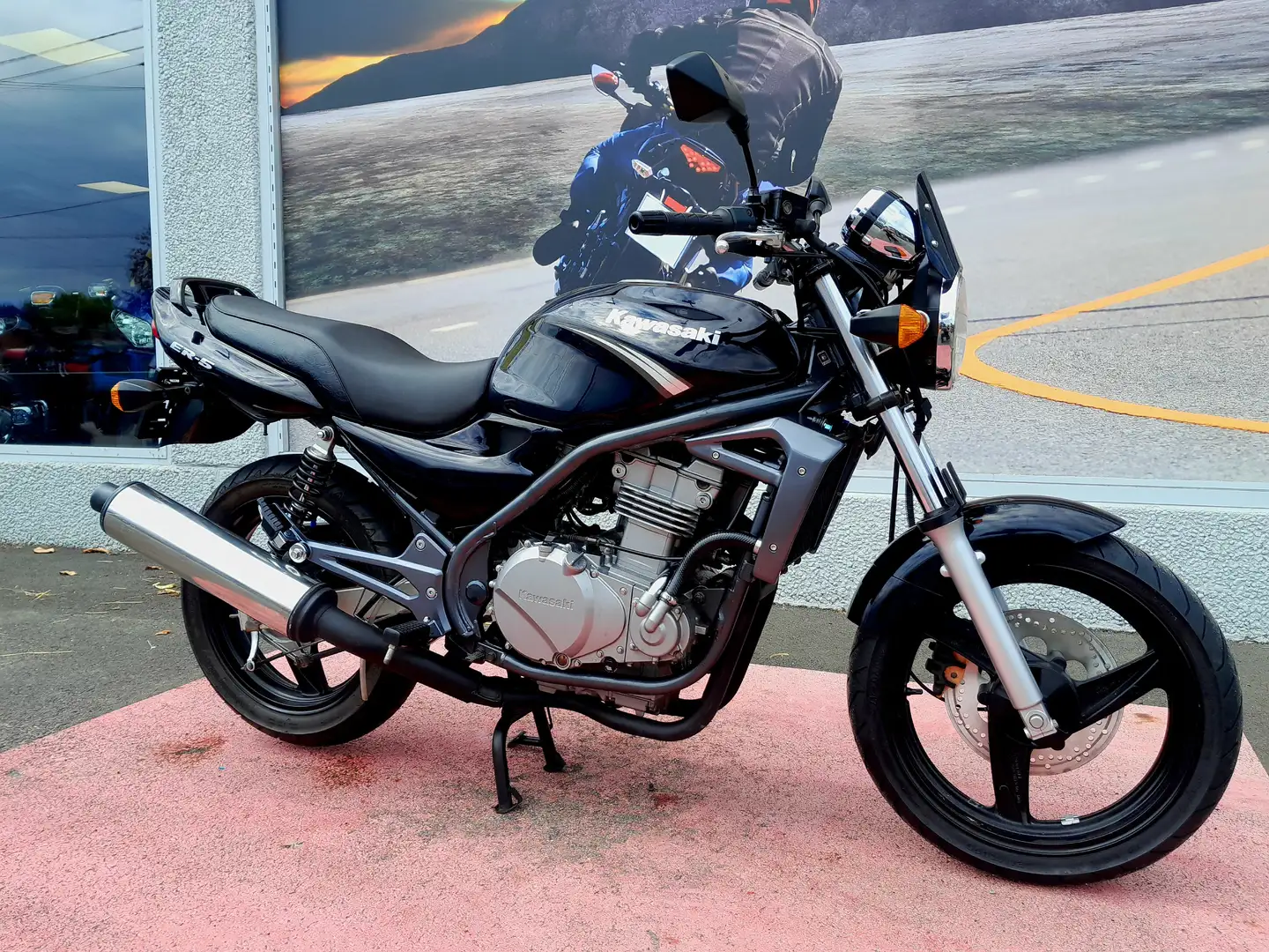 Kawasaki ER - 5 - 2