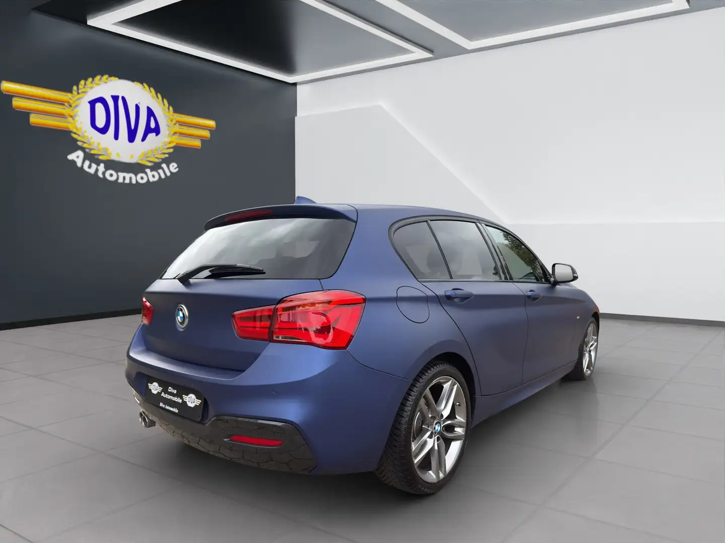 BMW 120 120 d M Sport Blau - 2
