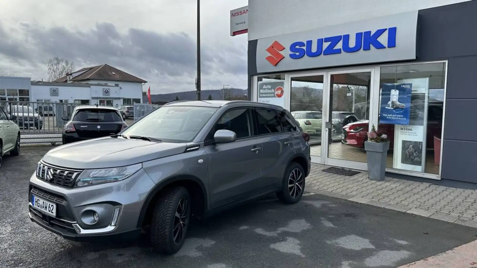 Suzuki Vitara 1.5 Comfort AGS Allgrip Grijs - 2