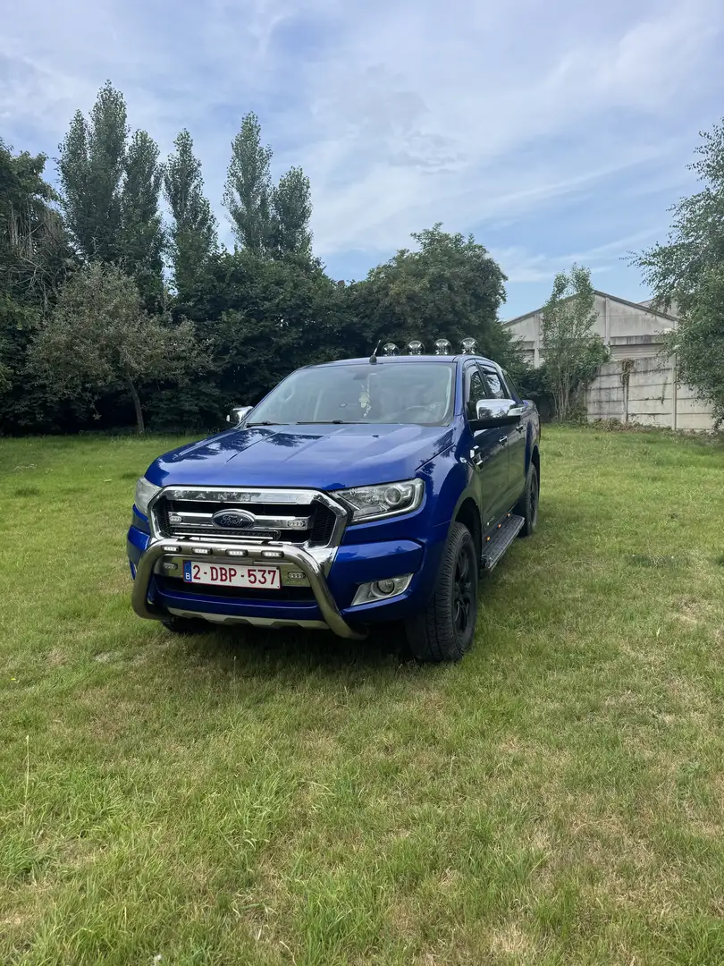 Hyundai 2.2 TDCi Limited - 1