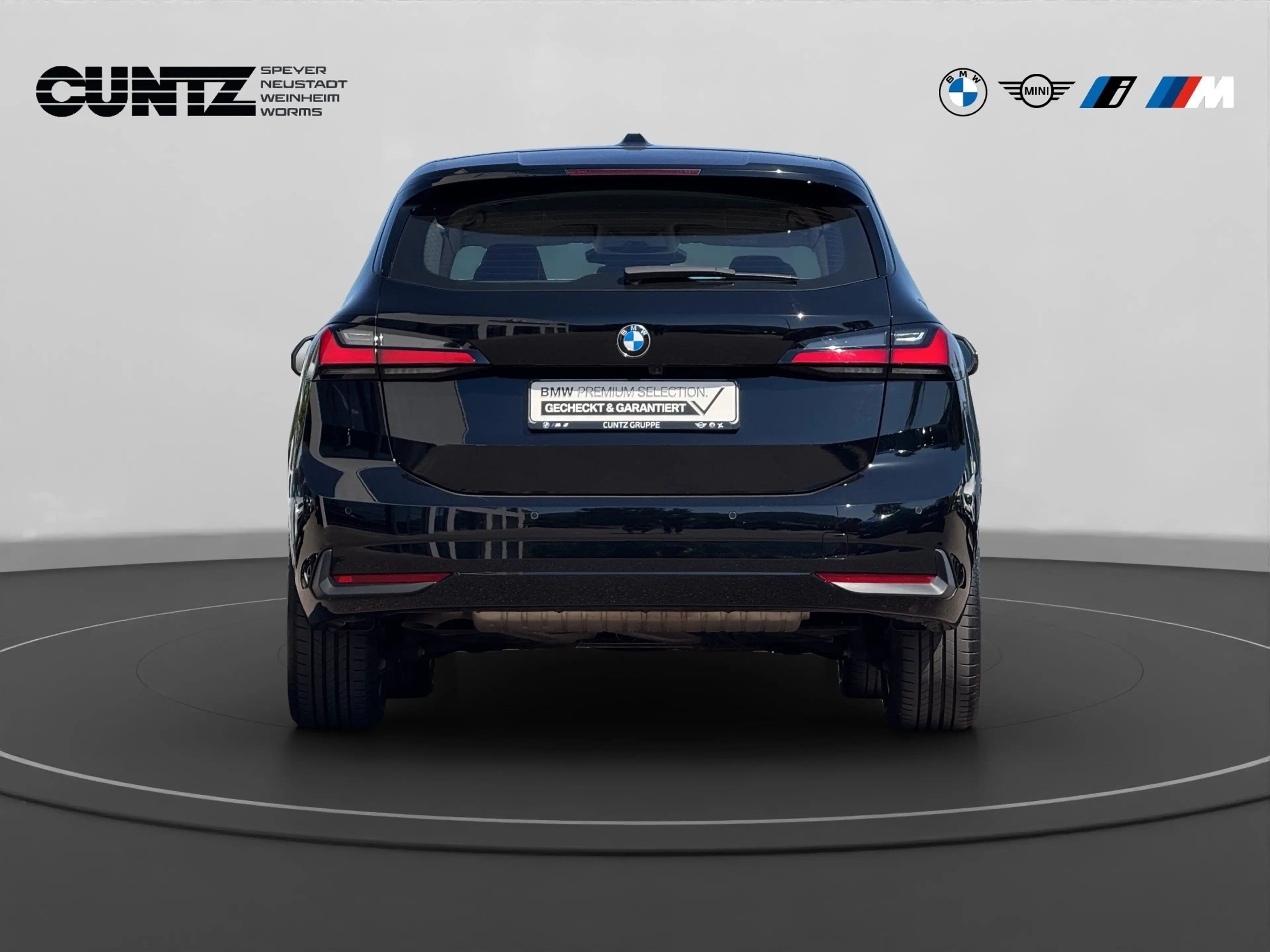 BMW 223 i  Active Tourer Head Up Driving Assist Profess. — photo 6