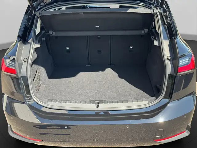 BMW 2 Series view 15