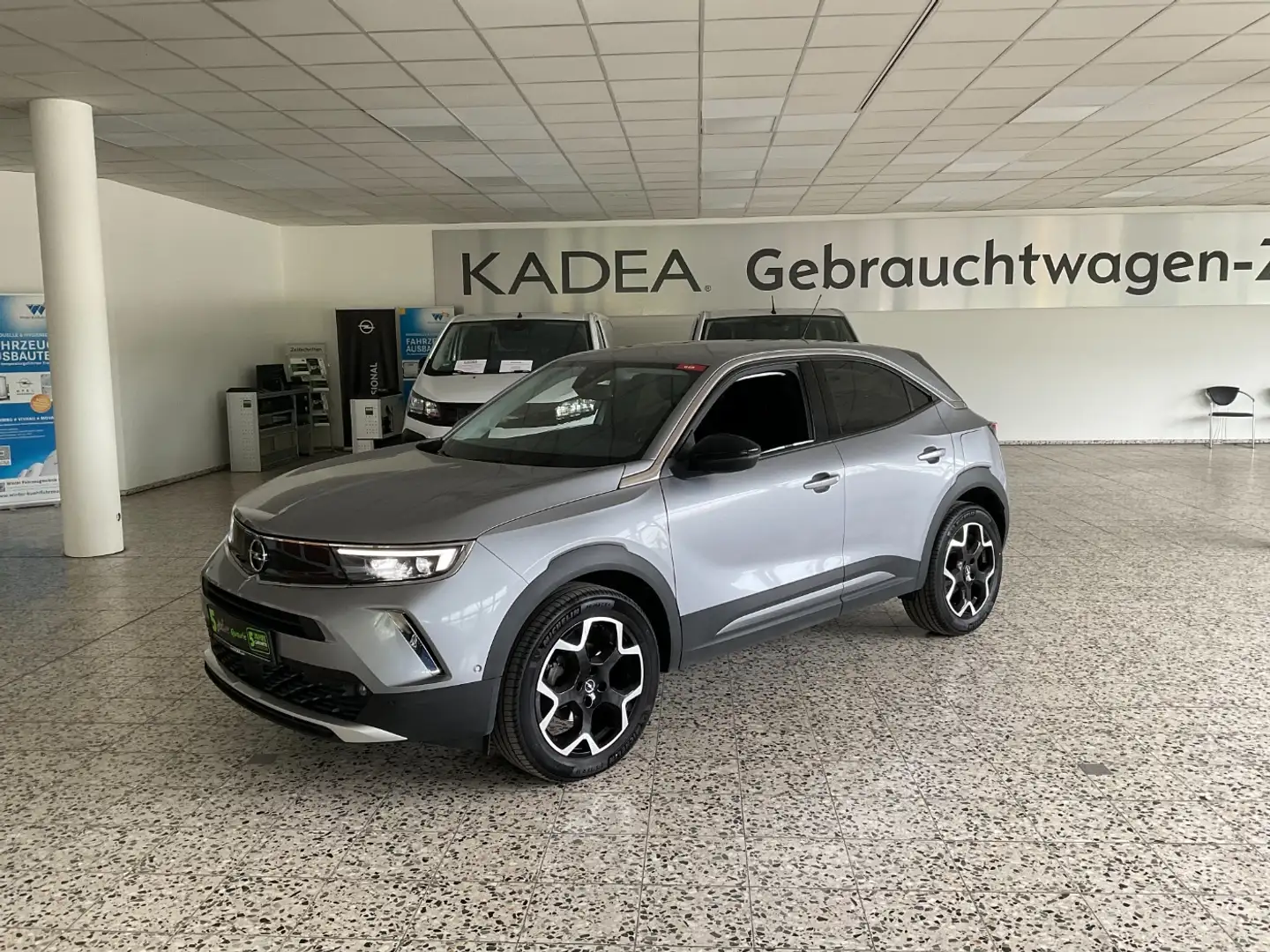 Opel Mokka 1.2  Ultimate Lederausstattung mit Massage Grau - 2