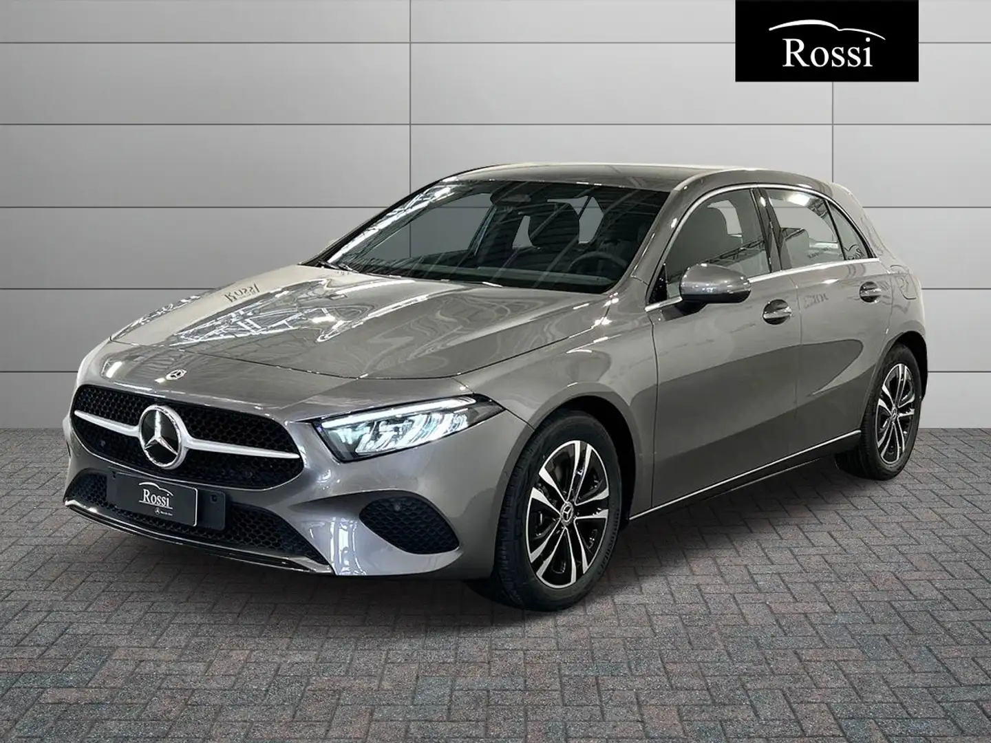 Mercedes-Benz A 180 d Automatic Grigio - 1