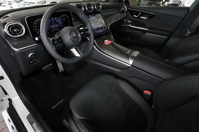 Mercedes-Benz GLC view 9