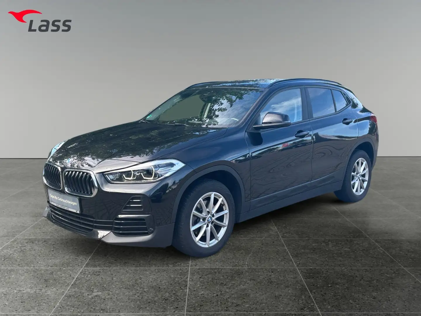 BMW X2 sDrive 18i Navi Klimaaut SHZ LED Kamera GJR Zwart - 2
