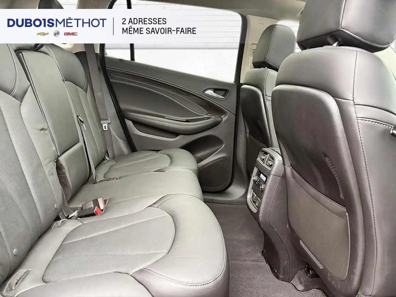 Buick Envision снимка Buick Envision