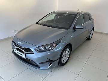 ceed Silber 1,5 TGDI