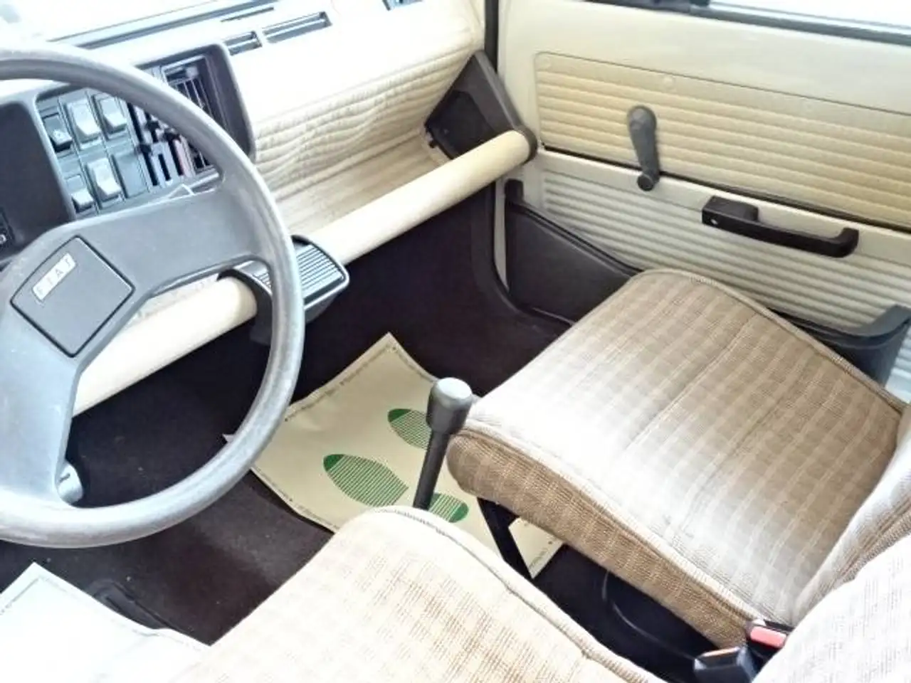 Fiat PANDA 45 - 903 cc ((4 Marce)), foto 3