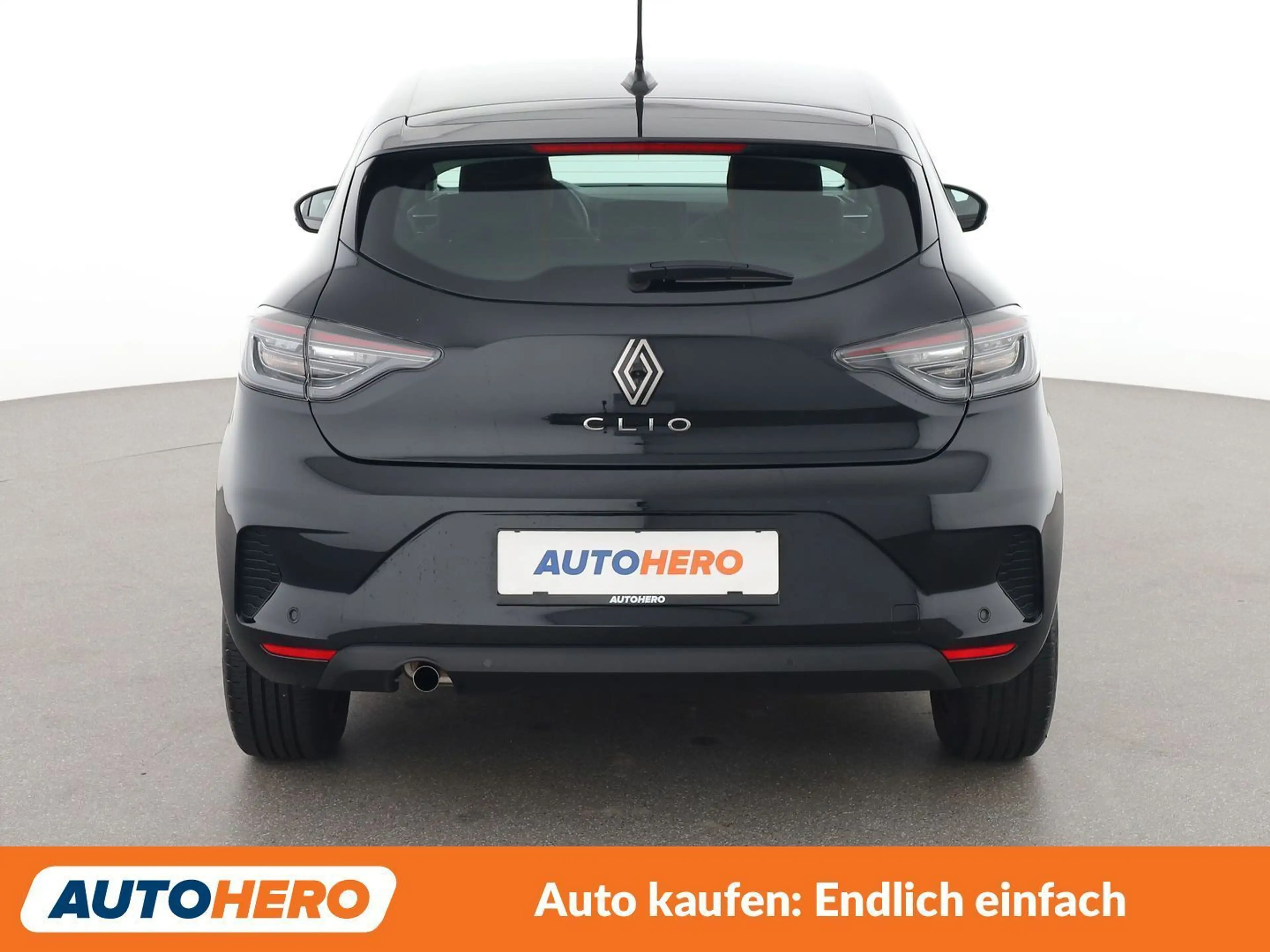 Renault Clio 1.0 TCe Evolution — photo 5