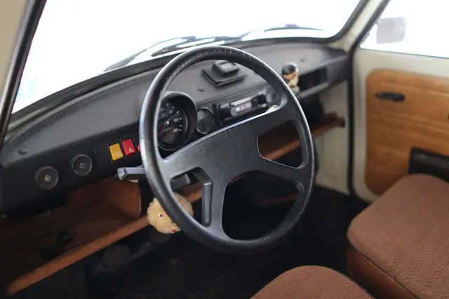 Trabant Unknown Model view 10
