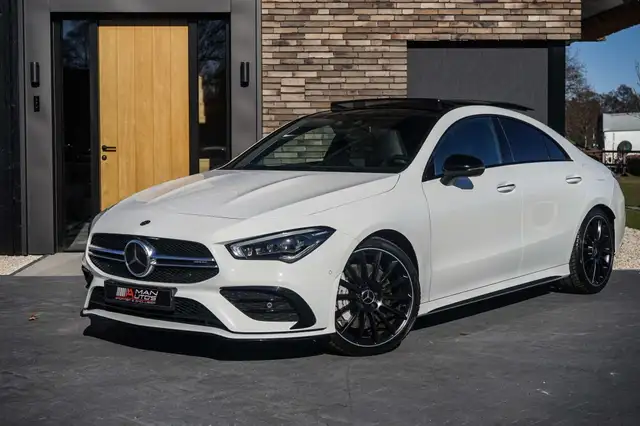 Mercedes-Benz CLA 35 AMG CLA 4Matic 306PK Pano/Aero/Night/Sfeer