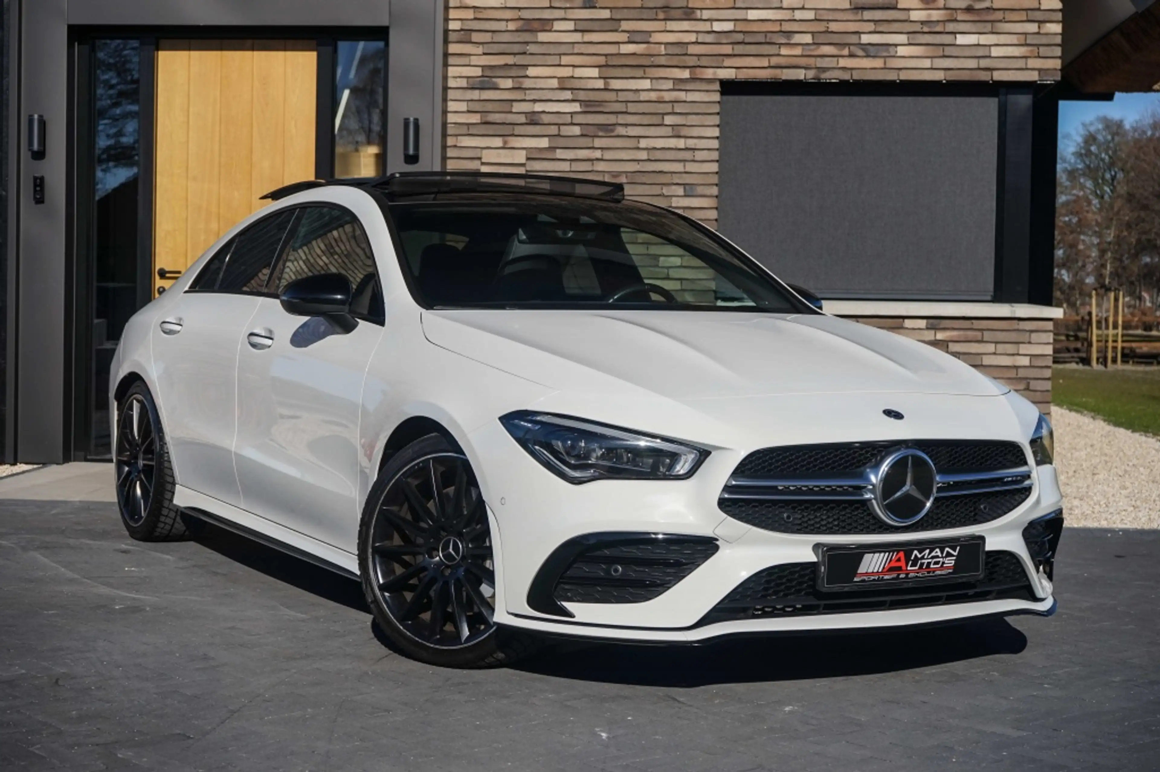 Mercedes-Benz CLA 35 AMG CLA 4Matic 306PK Pano/Aero/Night/Sfeer — photo 2