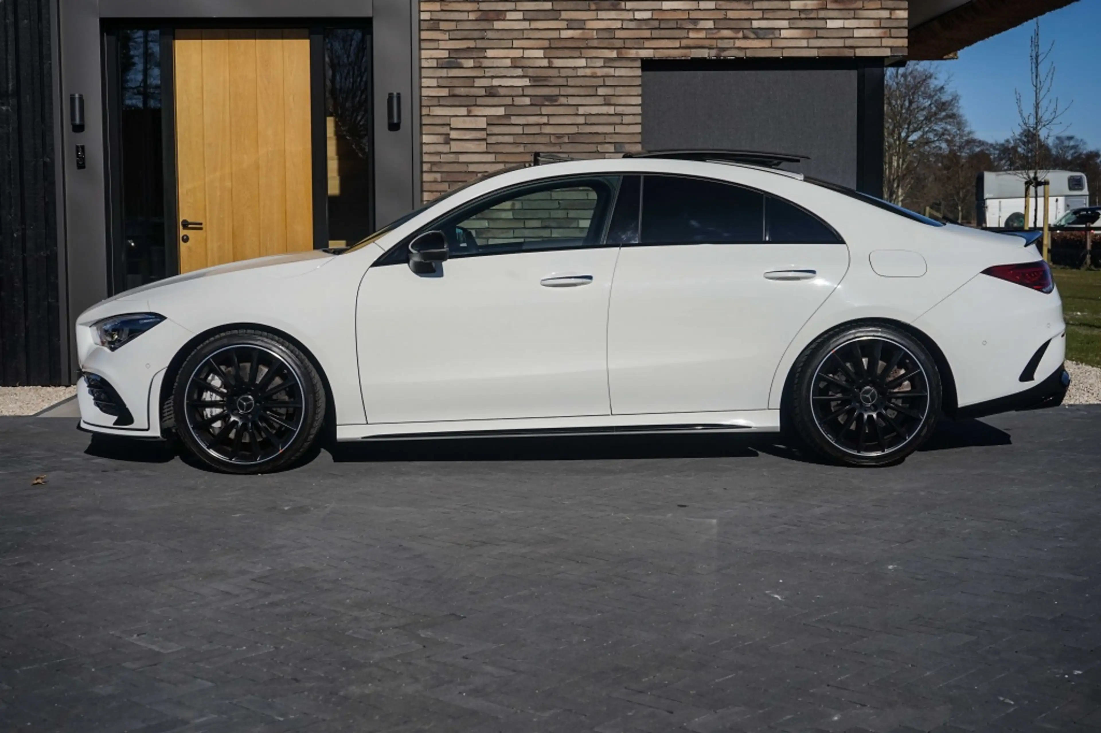 Mercedes-Benz CLA 35 AMG CLA 4Matic 306PK Pano/Aero/Night/Sfeer — photo 3
