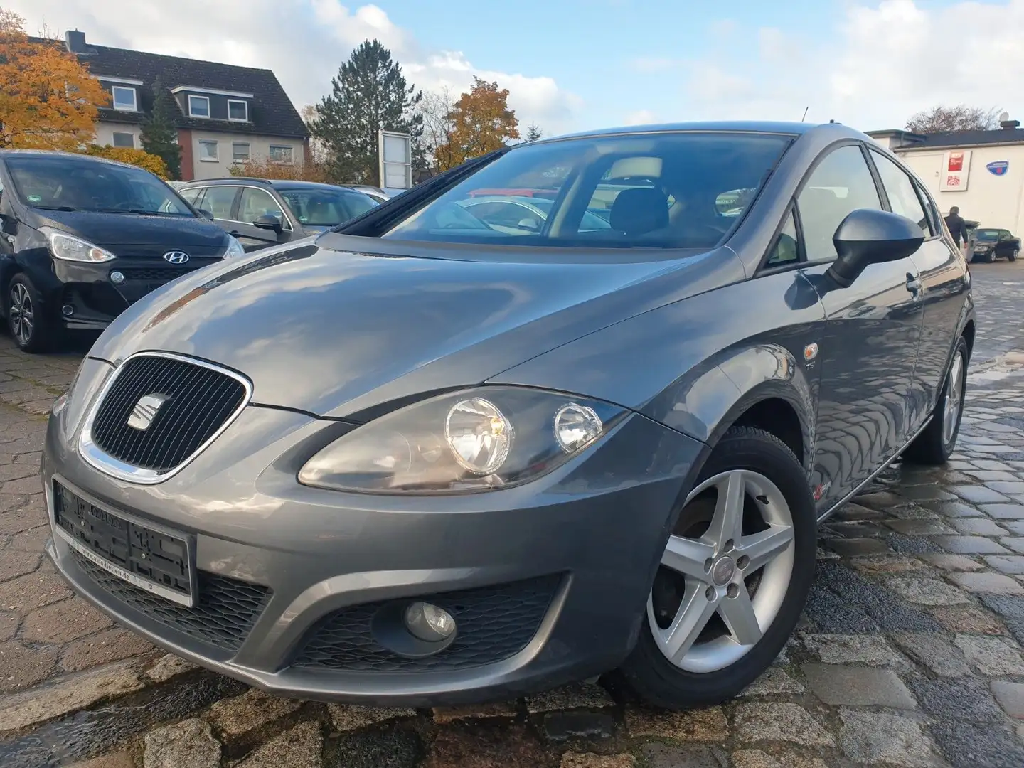 SEAT Leon Reference Ecomotive*Klima*Tempomat*1 Hand Grau - 1