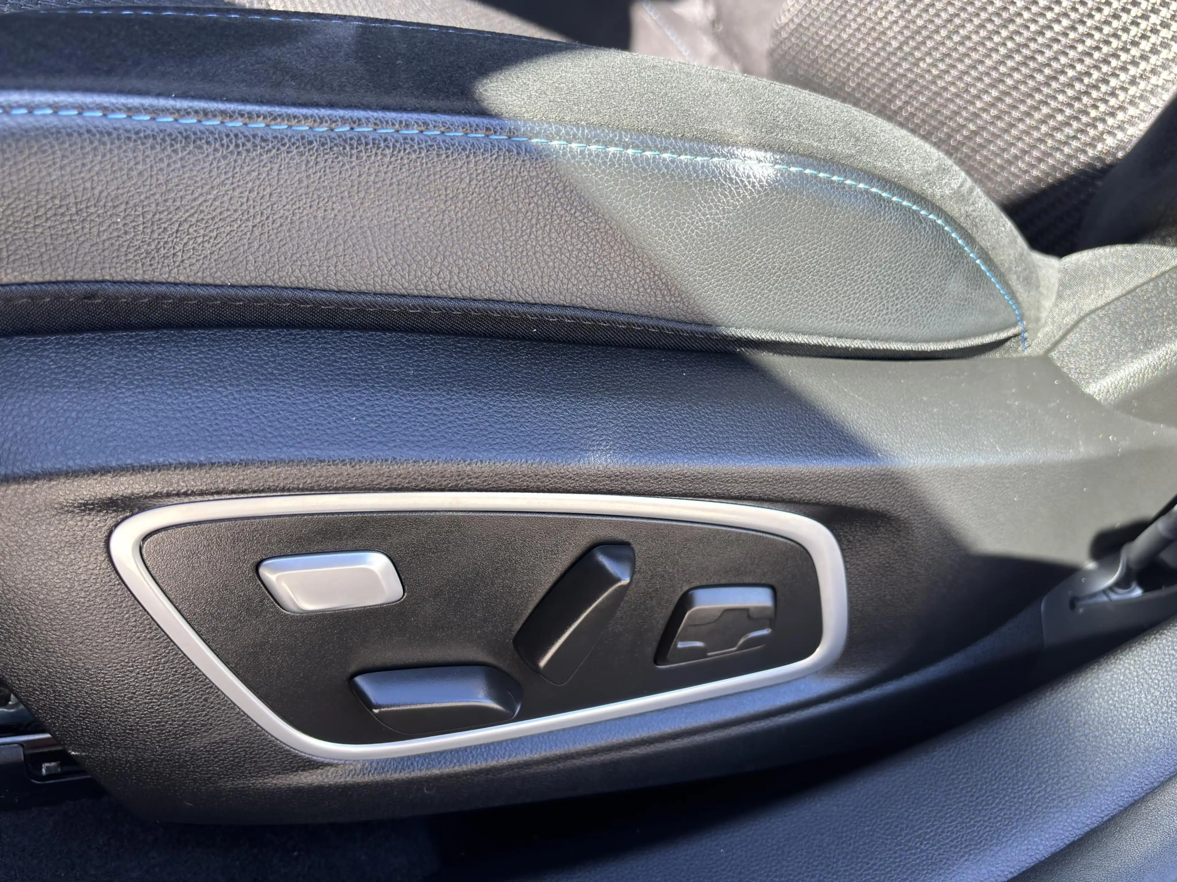 Renault Espace E-Tech full hybrid 200 esprit Alpine 7p. | Dealero — photo 14
